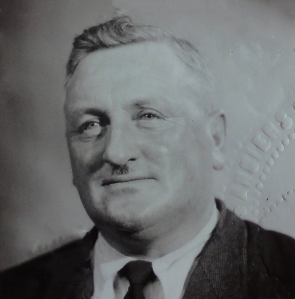 VAUCLIN André, Germer